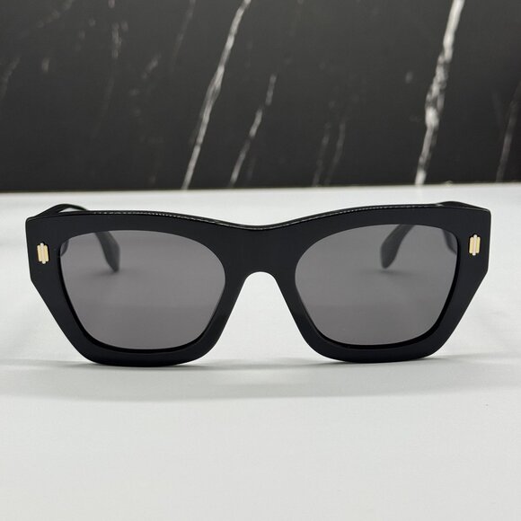 NEW FENDI BLACK GREY WOMEN SUNGLASSES FENDI FE40100I 01A main image 8